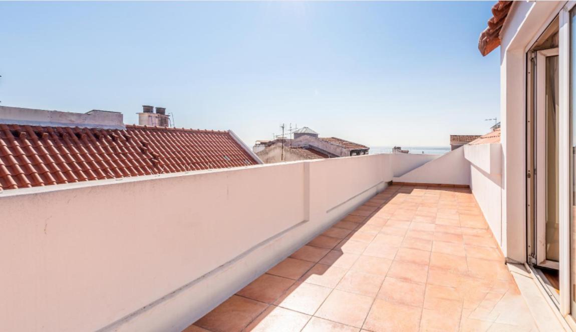 Guestready - Rare Terrace Apt, Historic Center Daire Lisboa Dış mekan fotoğraf