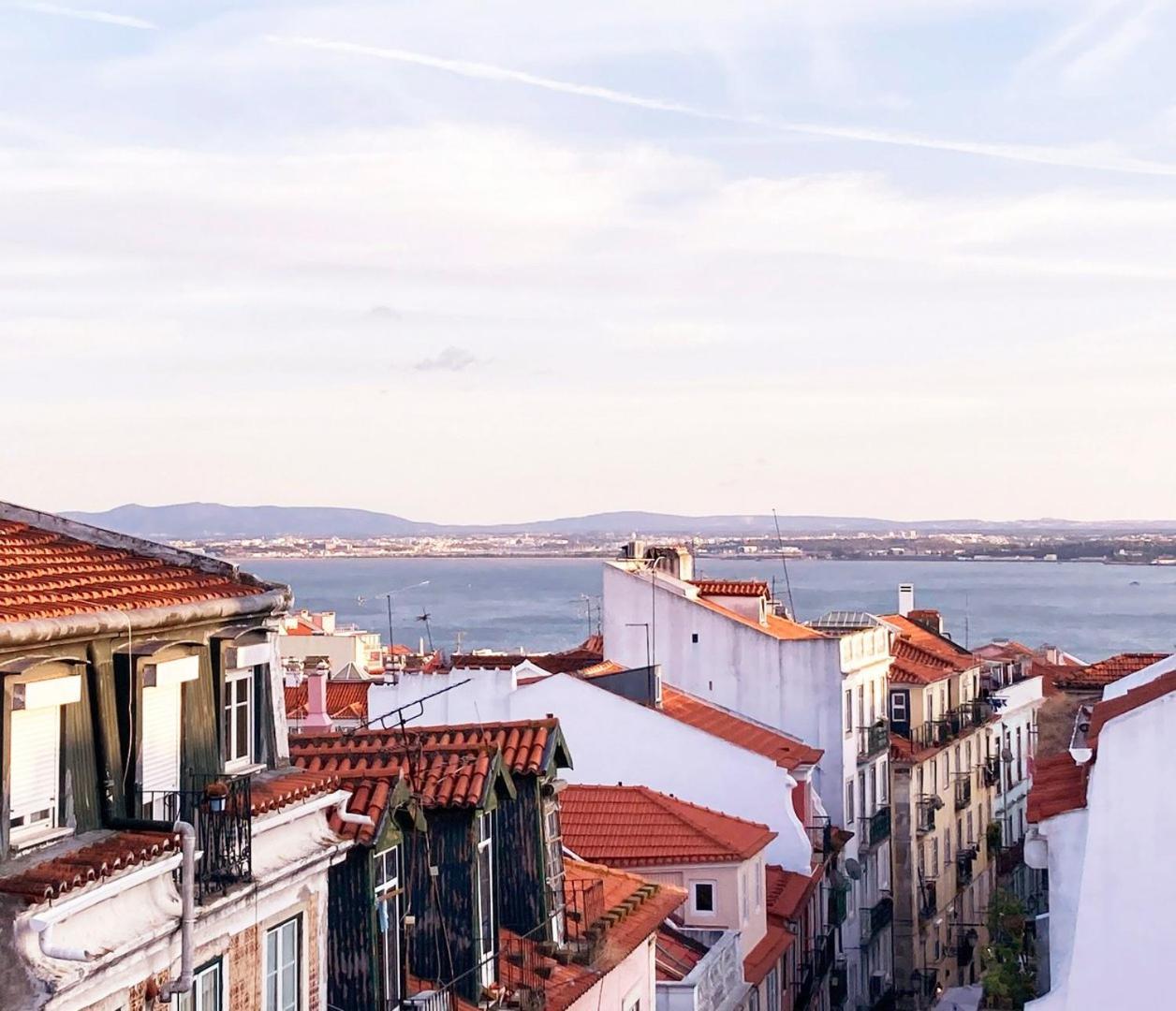 Guestready - Rare Terrace Apt, Historic Center Daire Lisboa Dış mekan fotoğraf